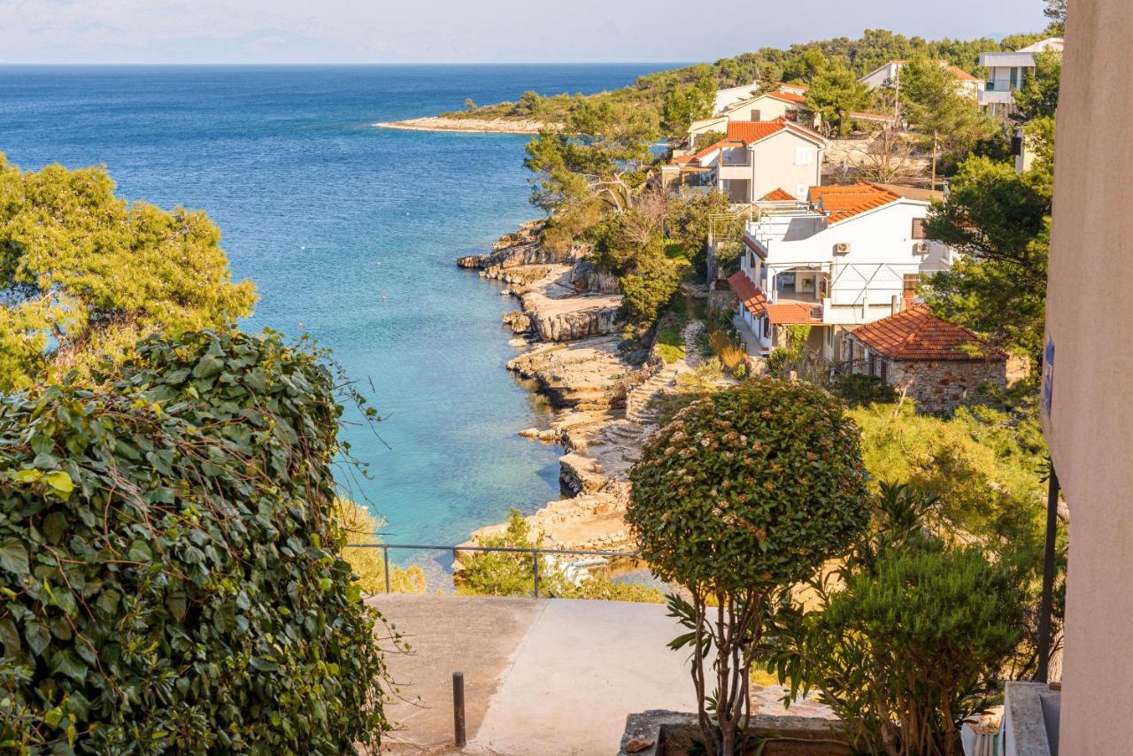 Apartments By The Sea Basina, Hvar - 11817 Vrbanj Exterior photo